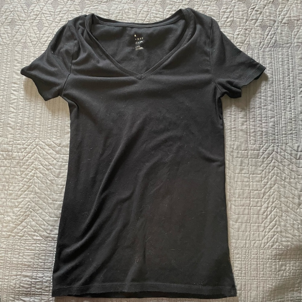 🐊Stretchy Long Black Tee
